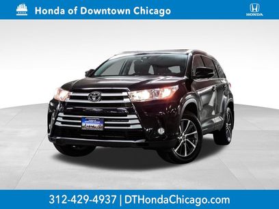 Used 2017 Toyota Highlander XLE w/ Preferred Accessory Package