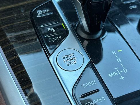 Used 2020 BMW X5 xDrive40i w/ Premium Package image 23