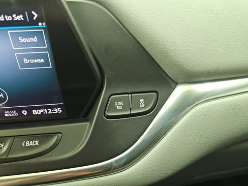 Used 2020 Chevrolet Blazer LT FWD image 29
