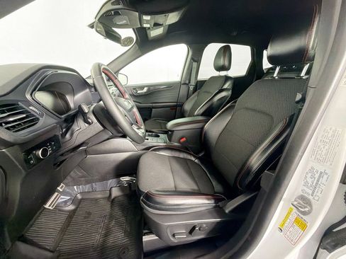 Used 2023 Ford Escape ST-Line w/ Equipment Group 301A AWD/4WD image 19
