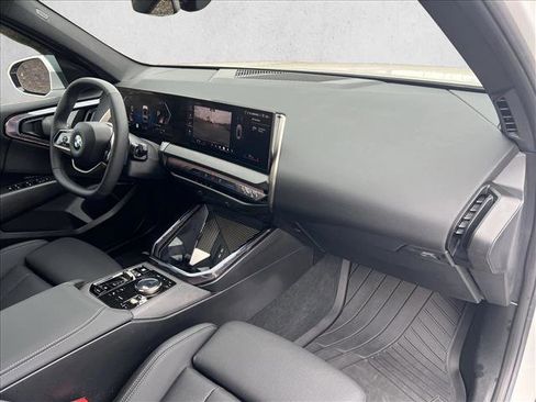 Used 2025 BMW X3 xDrive30i w/ Convenience Package image 22