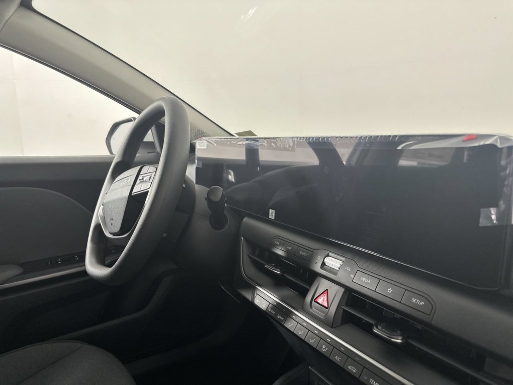 New 2026 Kia K4 FWD image 14