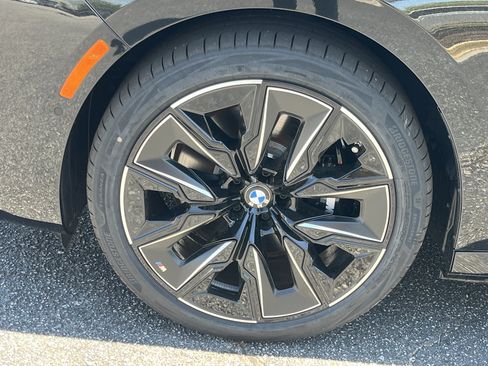 New 2026 BMW i7 eDrive50 RWD image 25