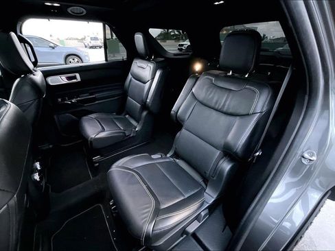 Used 2023 Ford Explorer ST w/ Equipment Group 401A image 28