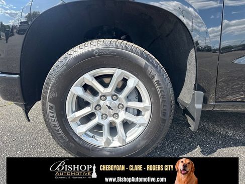 Used 2026 Chevrolet Silverado 1500 RST AWD/4WD image 17