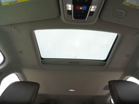 New 2026 RAM 2500 Limited image 10