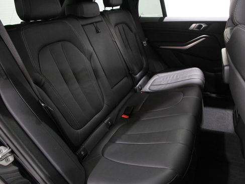 Used 2022 BMW X5 xDrive40i w/ M Sport Package image 20