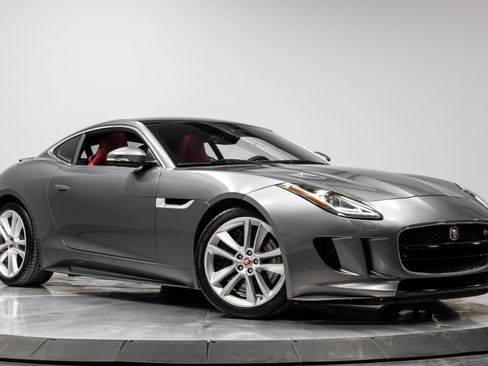 Used 2016 Jaguar F-TYPE S image 30