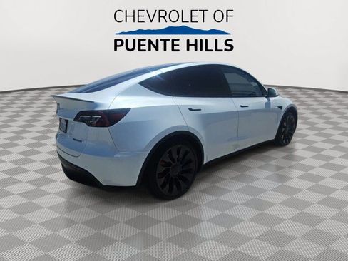 Used 2022 Tesla Model Y Performance AWD/4WD image 8
