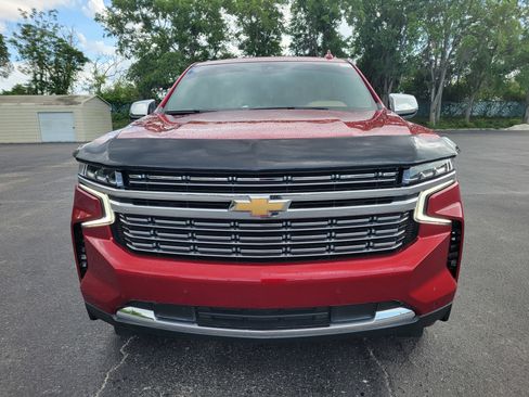 Used 2021 Chevrolet Suburban Premier image 2