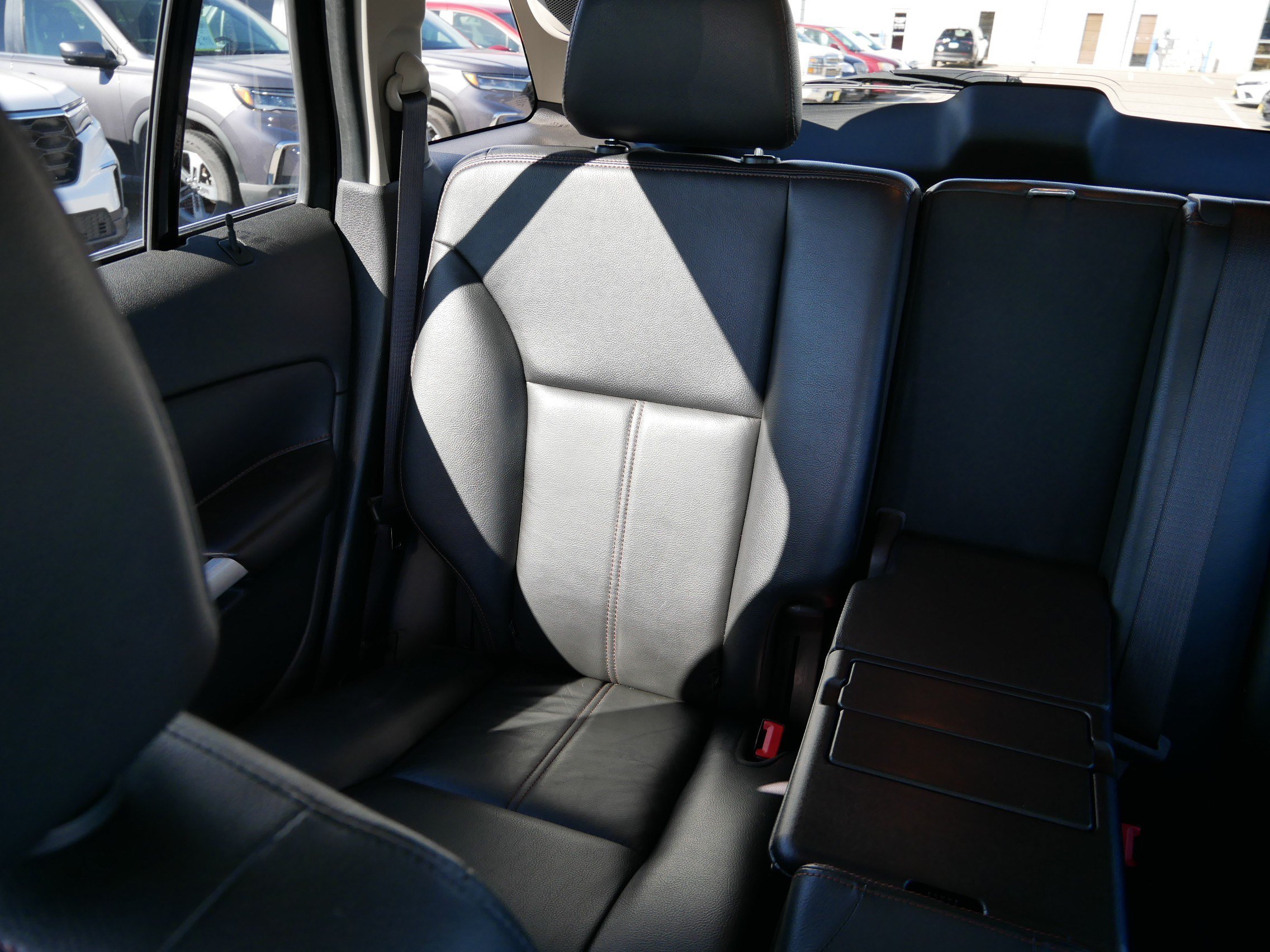 Used 2013 Ford Edge Limited w/ Canadian Touring Pkg AWD/4WD image 12