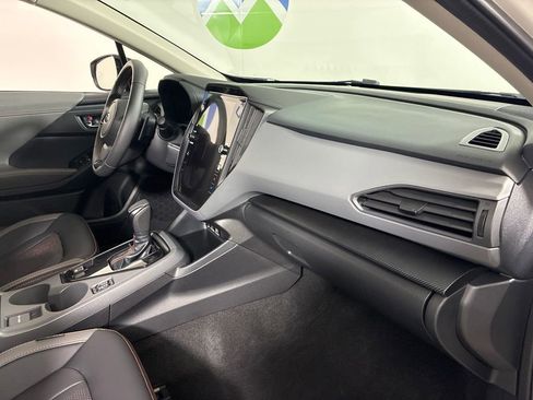 Certified 2025 Subaru Crosstrek 2.5i Limited w/ Crosstrek Mirror Package AWD/4WD image 32