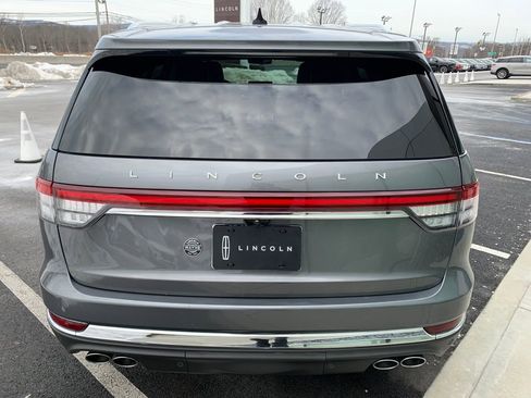 Certified 2024 Lincoln Aviator AWD w/ Premium Package image 4