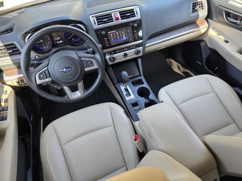 Used 2017 Subaru Outback 2.5i Limited image 14