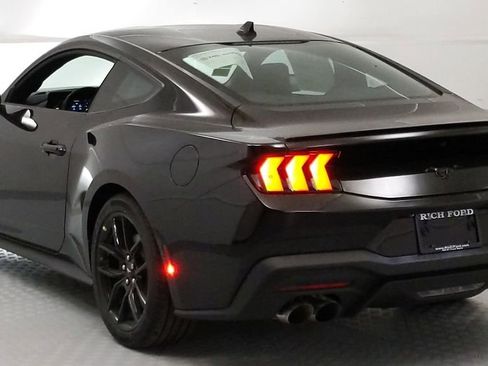 New 2025 Ford Mustang Premium image 5