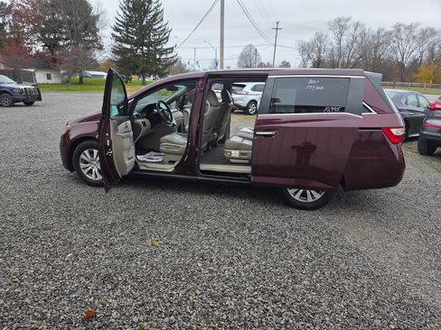 Used 2011 Honda Odyssey EX-L image 9
