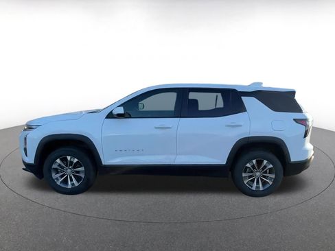 Used 2025 Chevrolet Equinox LT image 9