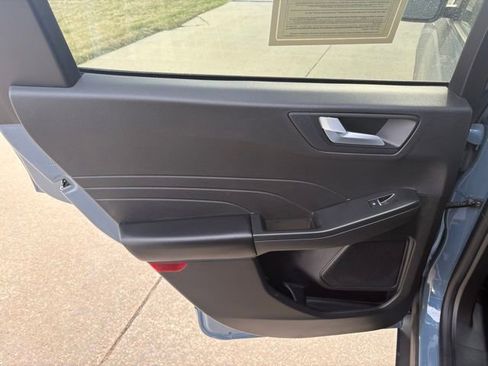 Used 2024 Ford Escape ST-Line w/ Tech Pack #1 image 19