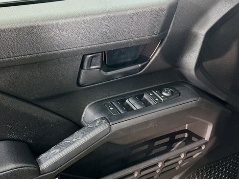 Used 2024 Toyota Tacoma SR5 image 15