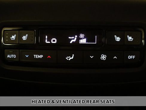 Certified 2025 Hyundai Palisade SEL AWD/4WD image 10