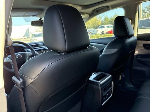 Used 2017 Nissan Murano Platinum w/ Platinum Technology Package image 14