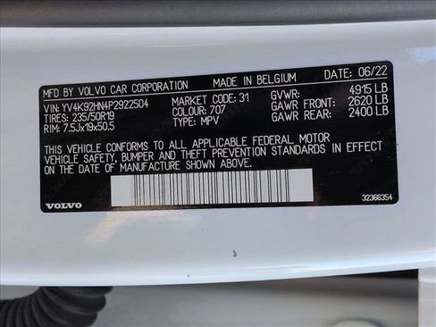 Used 2023 Volvo XC40 B4 Plus w/ Driver Assist Package image 27