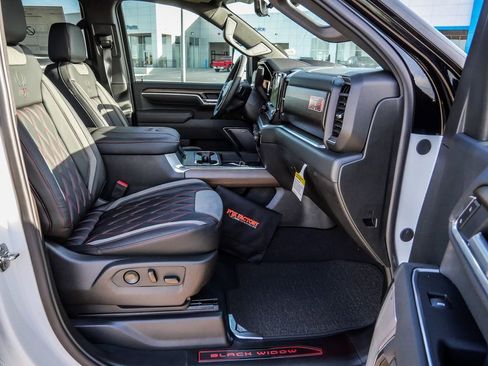 New 2026 Chevrolet Silverado 3500 High Country w/ High Country Premium Package AWD/4WD image 18