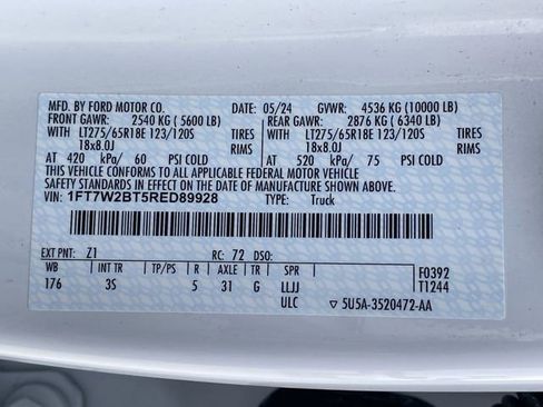 Used 2024 Ford F250 XLT image 41