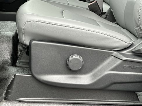 New 2026 Ford F350 XL w/ XL Chrome Package image 14