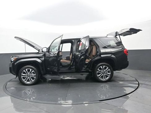 New 2026 Toyota 4Runner Limited image 33