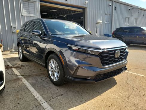 Certified 2024 Honda CR-V EX image 3