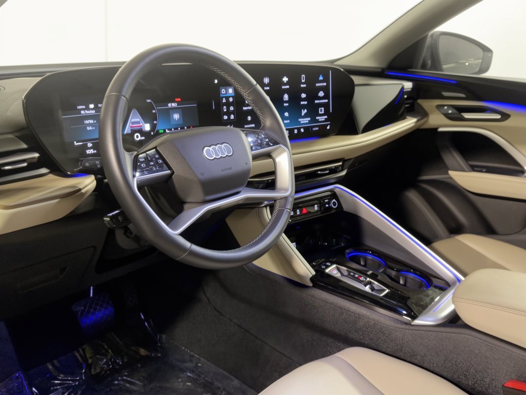 Certified 2025 Audi Q5 Premium Plus w/ Premium Plus AWD/4WD image 4
