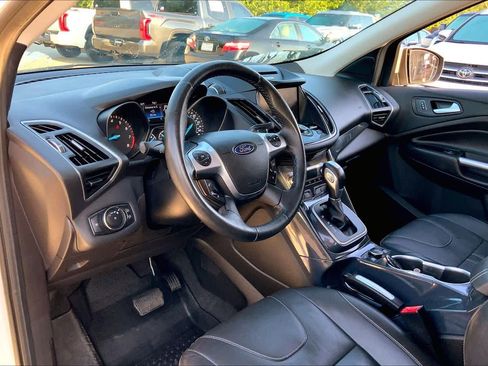 Used 2013 Ford Escape Titanium FWD image 18