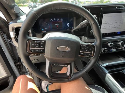Used 2026 Ford F450 Platinum AWD/4WD image 14