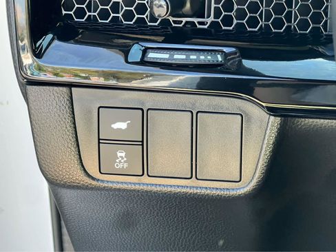 Used 2025 Honda CR-V Sport Touring image 32