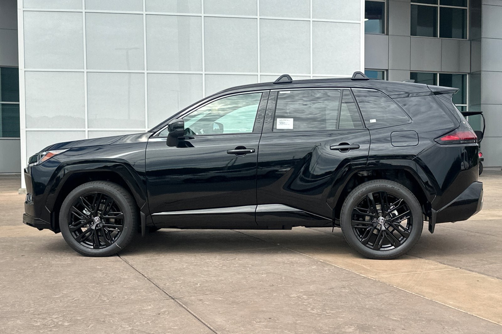 New 2026 Toyota RAV4 XSE AWD/4WD image 7
