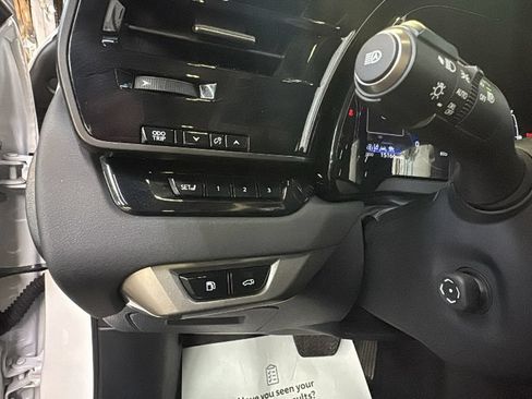 Used 2023 Lexus RX 350 Premium w/ Accessory Package (Z1) AWD/4WD image 15