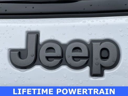 New 2026 Jeep Compass Limited image 11