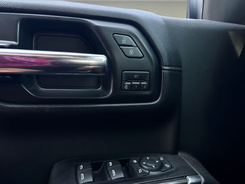 Used 2020 GMC Sierra 1500 AT4 w/ AT4 Premium Package AWD/4WD image 18