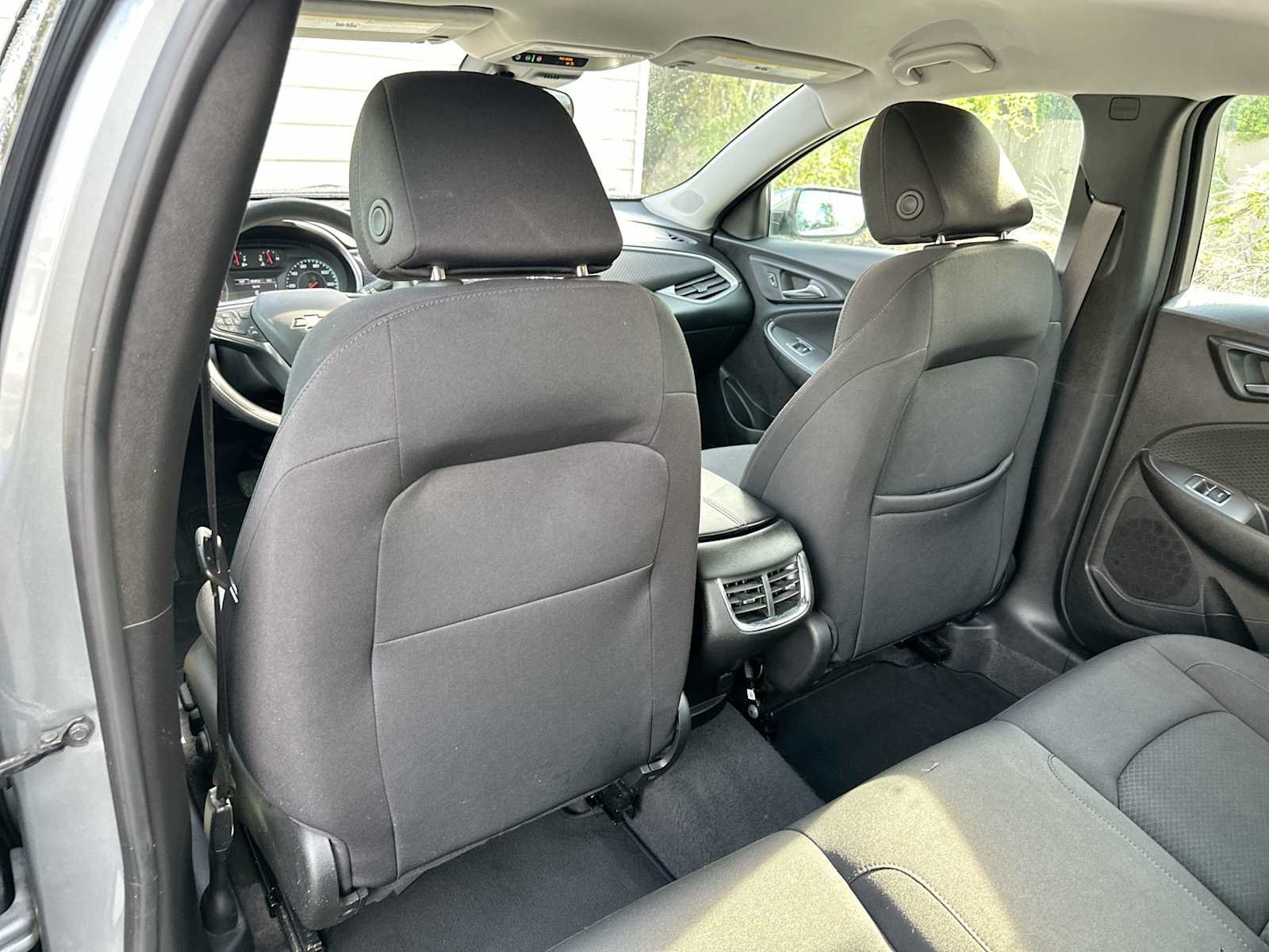 Certified 2025 Chevrolet Malibu LT FWD image 16