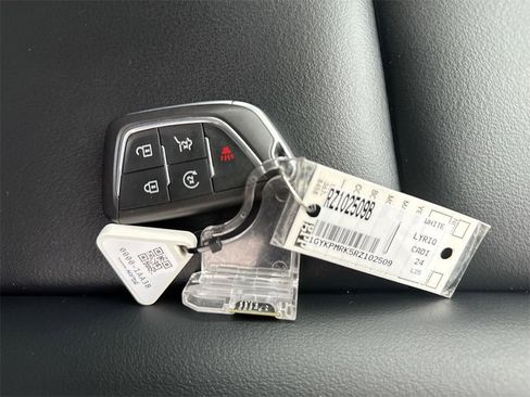 Used 2024 Cadillac Lyriq Tech w/ Driver Assist Package image 36