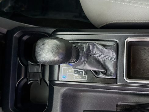 Used 2020 Toyota Tacoma SR RWD image 20