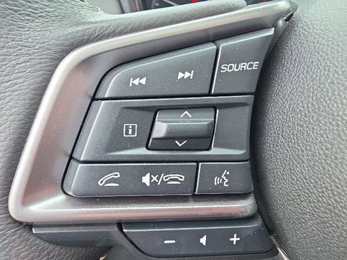 Certified 2025 Subaru Outback Premium AWD/4WD image 10