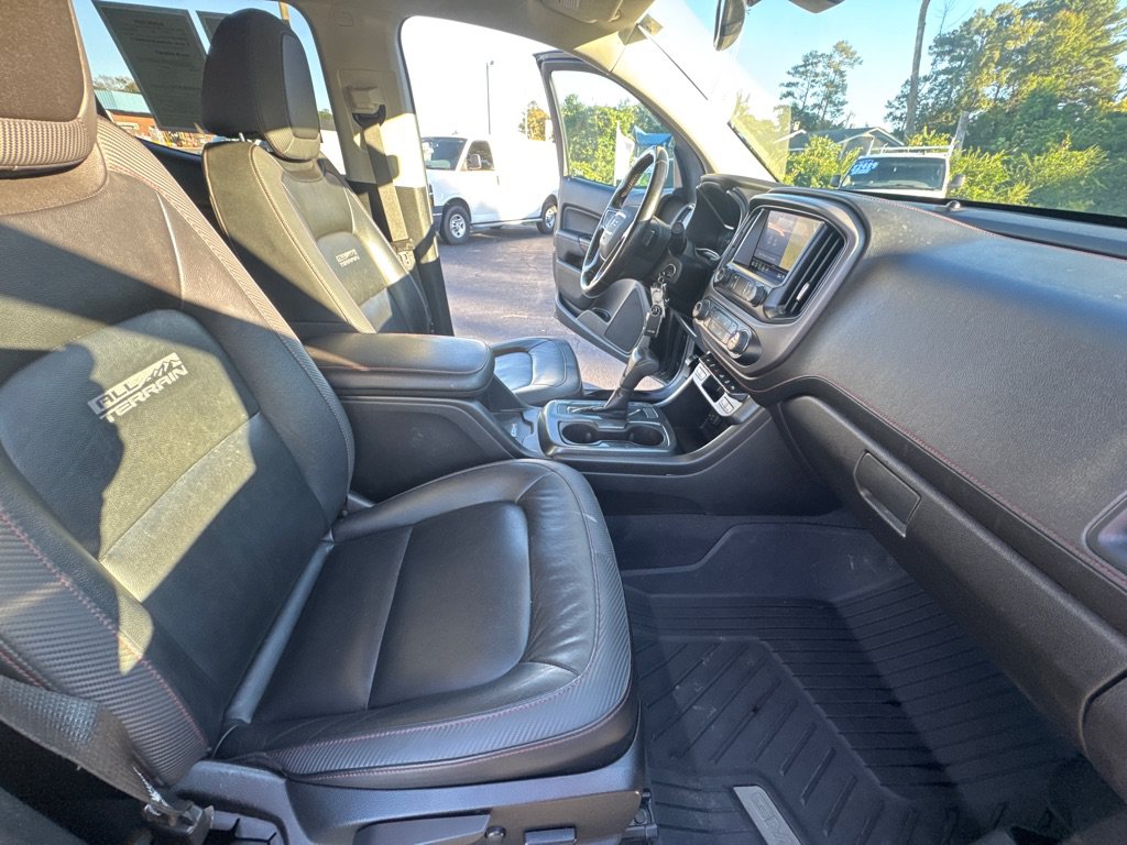 Used 2019 GMC Canyon All Terrain w/ Trailering Package AWD/4WD image 8