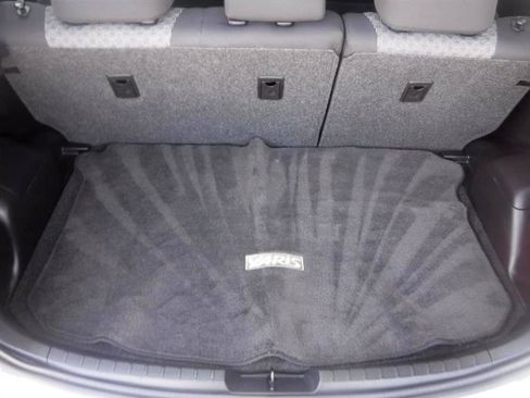 Used 2015 Toyota Yaris L FWD image 33
