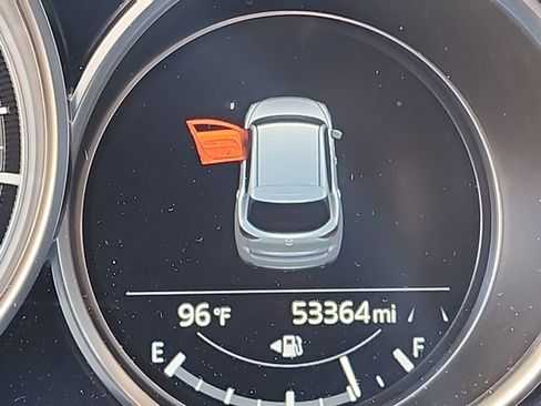 Used 2020 MAZDA CX-5 Touring FWD image 4