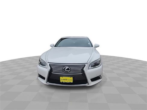 Used 2015 Lexus LS 460 460 image 3