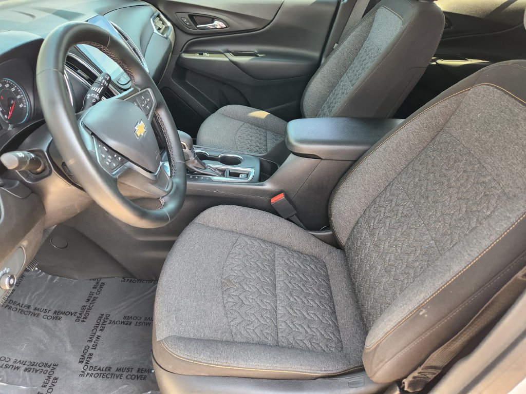 Used 2023 Chevrolet Equinox LT FWD image 17