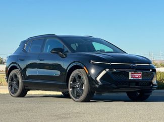 New 2026 Chevrolet Equinox EV RS video 2