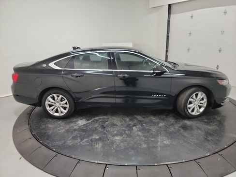 Used 2017 Chevrolet Impala LT image 11
